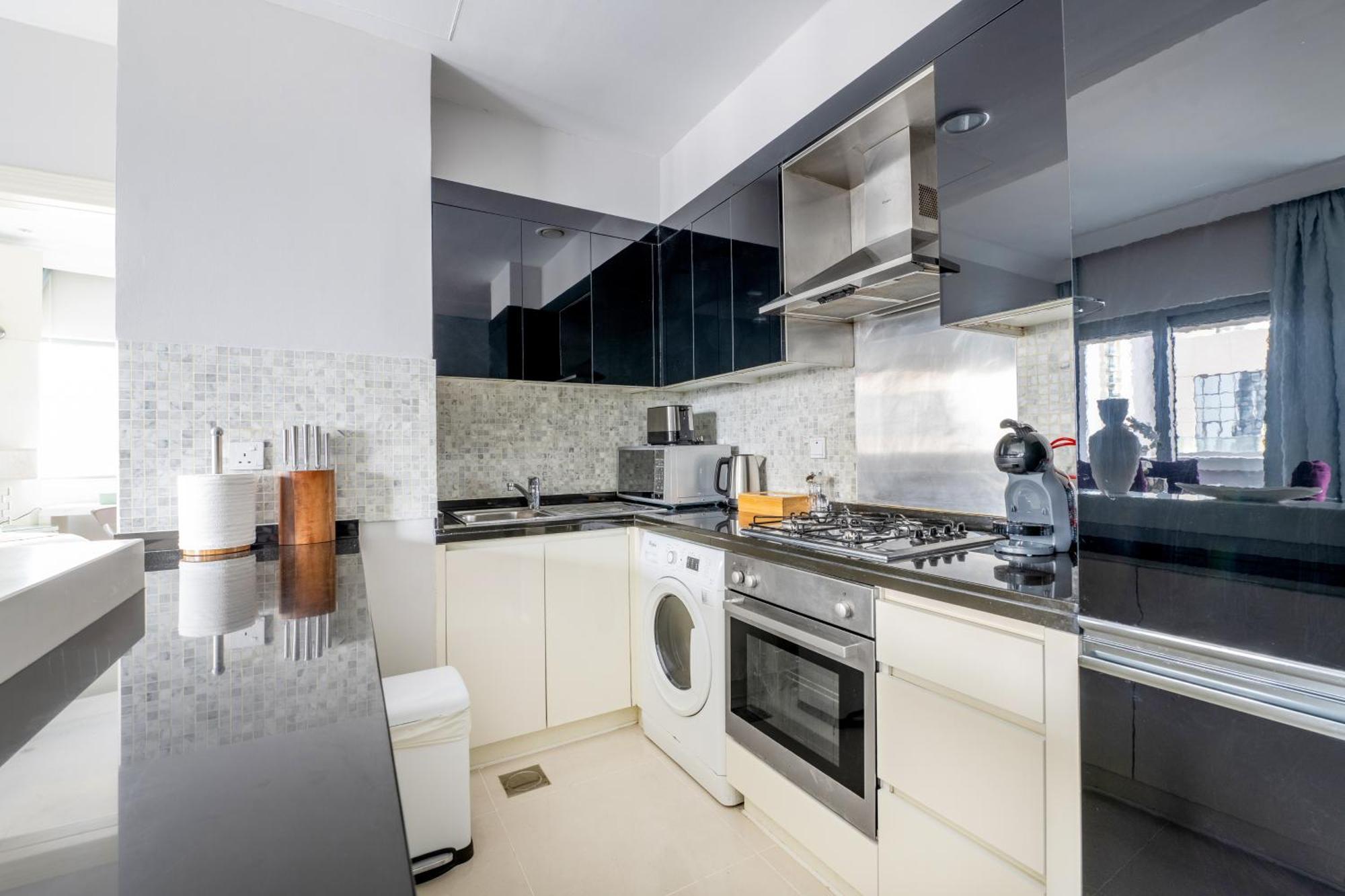Damac Maison Mall Street Residences Dubai Esterno foto